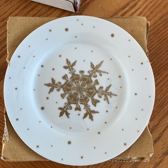 Dessert Plates - Picture 2 of 5